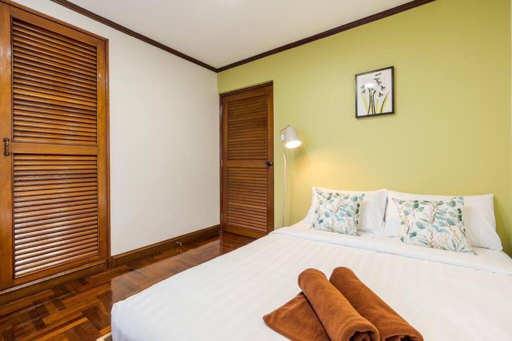 Villa White House2 *